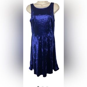 H&M Divided Women’s Fit & Flare Dress size 10 Blue Stretch Velvet Velour